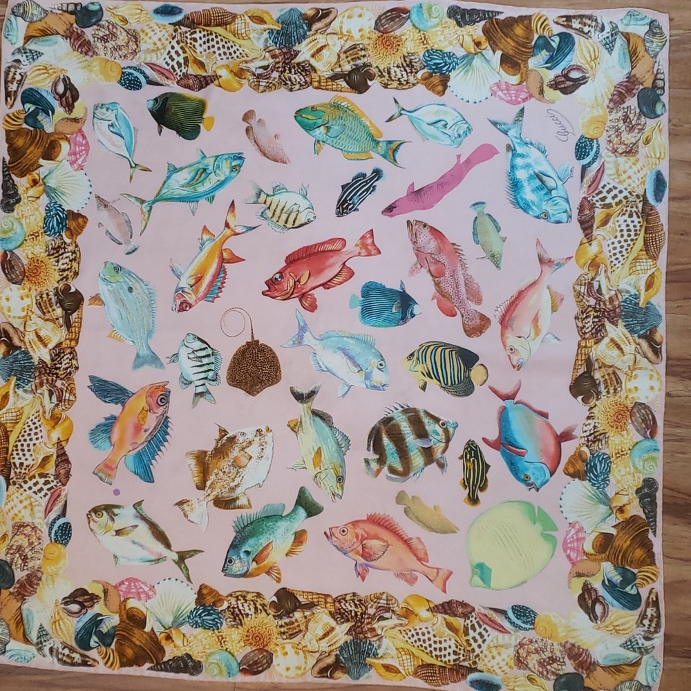 GUCCI vintage silk fish scarf